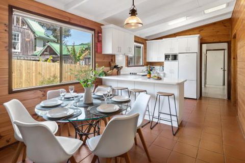 Coleys Beach House Yallingup - Accommodation Redcliffe 6