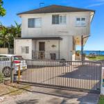 Yacaaba Beautiful Waterfront Location - Accommodation Redcliffe 0