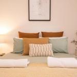 Lords Cottage Charming CBD Home Pet Friendly - Accommodation Redcliffe 0