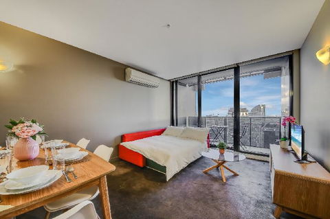A Modern 2BR CBD Apt City Views FREE Parking - Accommodation Redcliffe 3