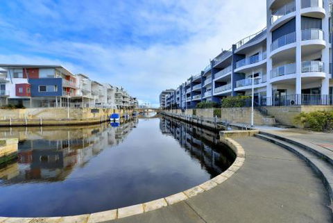 DelMar 3 - Accommodation Redcliffe 0