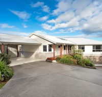 Coastal Retreat - Accommodation Redcliffe