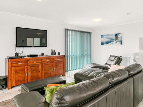Kahakai - Accommodation Redcliffe 4
