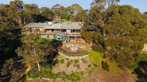 Cellar House - Accommodation Redcliffe 0