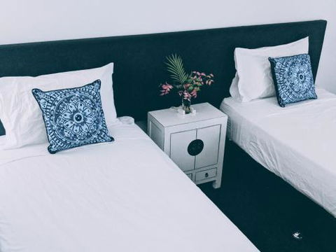 Cuttlefish Cove - Accommodation Redcliffe 0