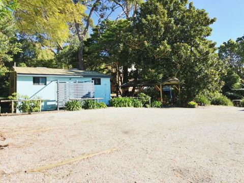 Cottage 6 Hyams Beach Seaside Cottages - Accommodation Redcliffe 1