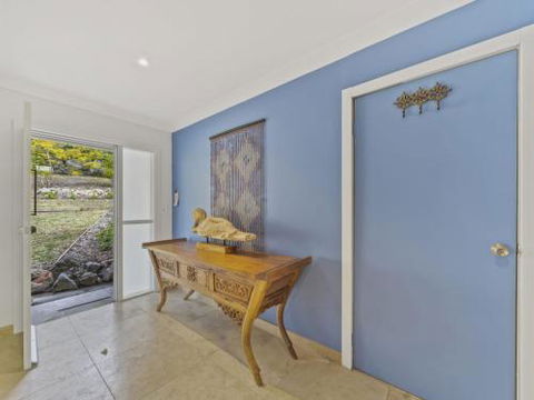 Seascape At Blenheim Beach 4pm Check Out Sundays - Accommodation Redcliffe 6