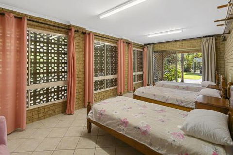 Kingfisher - Accommodation Redcliffe 5