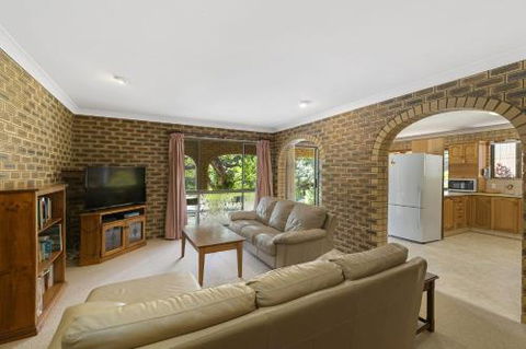 Kingfisher - Accommodation Redcliffe 4