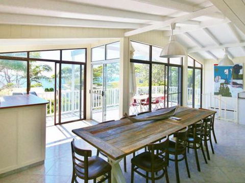 Bimbimbie At Hyams Beach 4pm Check Out Sundays - Accommodation Redcliffe 6