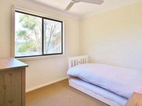 Bimbimbie At Hyams Beach 4pm Check Out Sundays - Accommodation Redcliffe 3