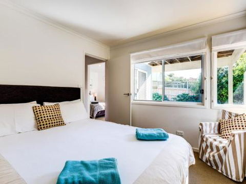 Hyams Seaside Apartment 4pm Check Out Sundays - Accommodation Redcliffe 6