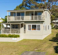 Rowse House Hyams Beach 4pm Check Out Sundays - Accommodation Redcliffe