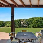 WHITE WAVES 4 ABSOLUTE BEACH FRONT STUDIO HASTINGS POINT - Accommodation Redcliffe 0