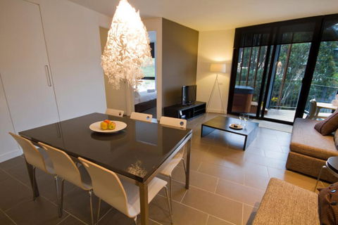 St Falls West 101 - Accommodation Redcliffe 1