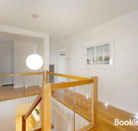 Anchor Beachfront Retreat - Accommodation Redcliffe