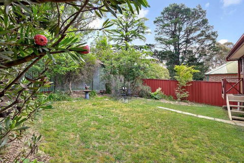 Mountain Den - Accommodation Redcliffe 6