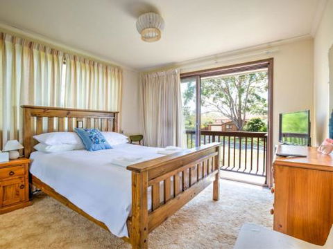 Fishermans Rest 4pm Check Out Sundays - Accommodation Redcliffe 1