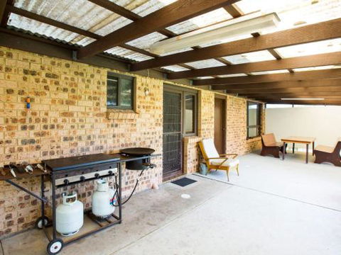 Fishermans Rest 4pm Check Out Sundays - Accommodation Redcliffe 6