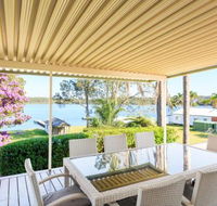 On Golden Ponds at Erowal Bay 4pm Check Out Sundays - Accommodation Redcliffe