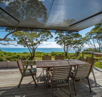 On The Beach at Vincentia 4pm Check Out Sundays - Accommodation Redcliffe