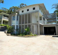 Shorelines at Hyams 4pm Check Out Sundays - Accommodation Redcliffe