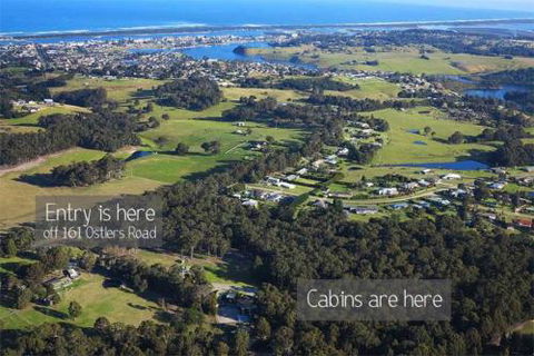 Lakes Entrance Log Cabins - Accommodation Redcliffe 6