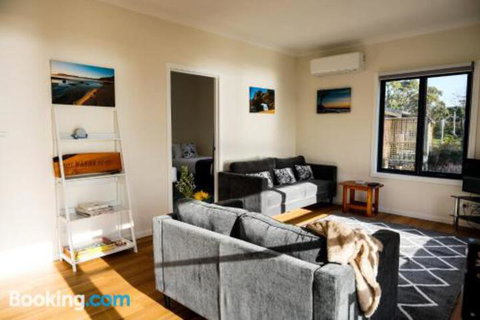 Rockpool Cottage - Accommodation Redcliffe 6
