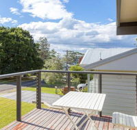 Shanti at Hyams Beach 4pm Check Out Sundays - Accommodation Redcliffe