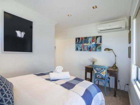 ARALUEN HOUSE Werri Beach 4pm Check Out Sundays - Accommodation Redcliffe 5