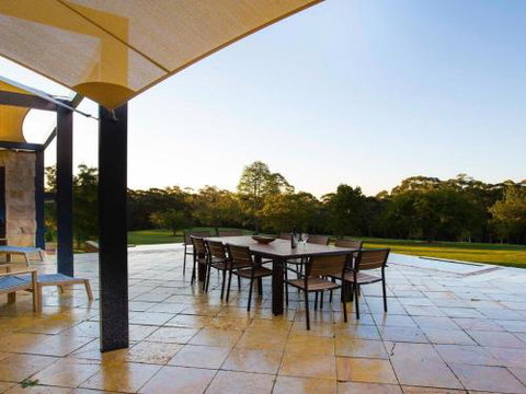 ALPINE LODGE Alpine Southern Highlands 4pm Check Out Sundays - Accommodation Redcliffe 6