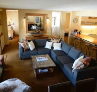 Twin Towers 302A - Accommodation Redcliffe