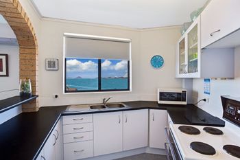 Triview Unit 10 1 Mitchell Street - Accommodation Redcliffe 2