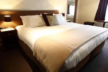 Peppers Rundells Alpine Lodge - Accommodation Redcliffe 3