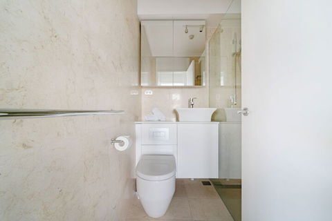 Harbourside 49 - Accommodation Redcliffe 5