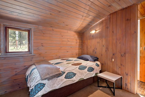 Crackenback Cottage 1884 - Accommodation Redcliffe 0