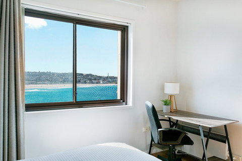 Ultimate Bondi Escape - Accommodation Redcliffe 2