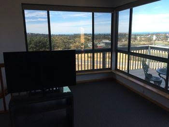 Victor Harbor Seaview Apartments - Accommodation Redcliffe 0