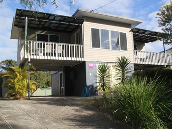Fishermans Paradise NSW Accommodation Redcliffe