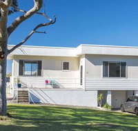 Toms Beach House - Accommodation Redcliffe