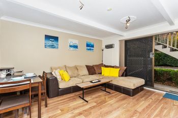 One Ocean - Accommodation Redcliffe 4