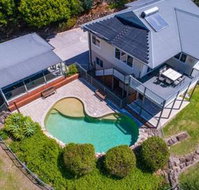Lugarno House - Accommodation Redcliffe
