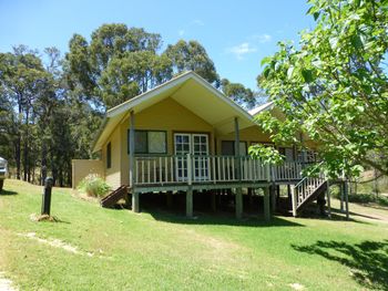 Nannup Valley Chalets - Accommodation Redcliffe 3