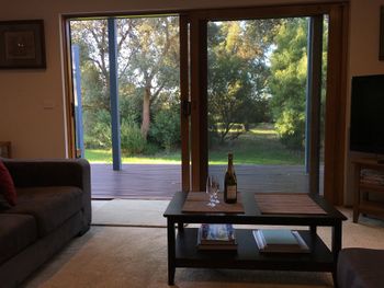 Uringah Rejuvenate Stays - Accommodation Redcliffe 2