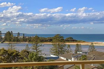 Peninsula 22 - Accommodation Redcliffe 4