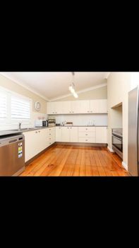 Edgeworth Street Manor - Accommodation Redcliffe 4