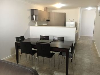 On The Shores Of Geographe Bay - Accommodation Redcliffe 4