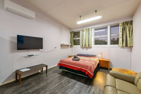 Getaway Villas Unit 38 10 - Accommodation Redcliffe 6