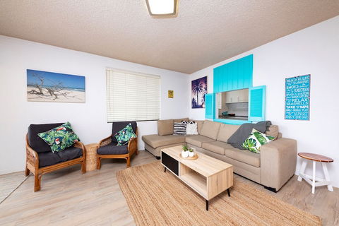 Hibiscus Court Unit 4 - Accommodation Redcliffe 0