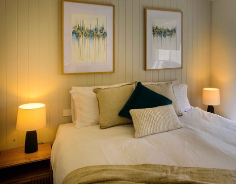 Georges Bay Apartments - Accommodation Redcliffe 1